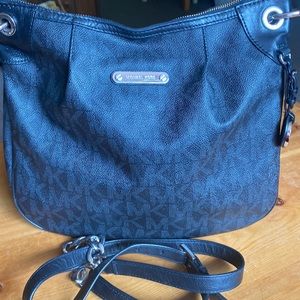 🌺MICHAEL KORS CROSSBODY